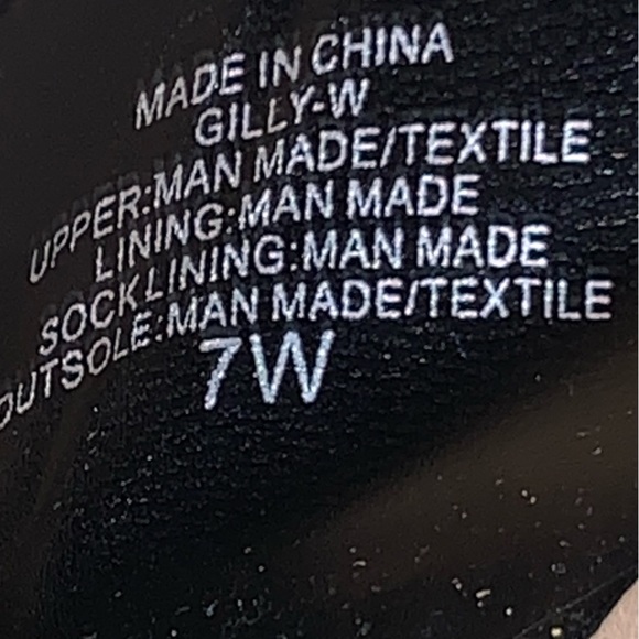 Coconuts by Matisse Leopard Print Pointed Toe, Ankle Strap Flats - Picture 10 of 10